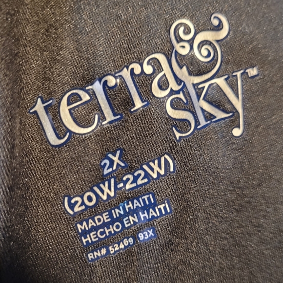 Black plus size leggings - Picture 8 of 8